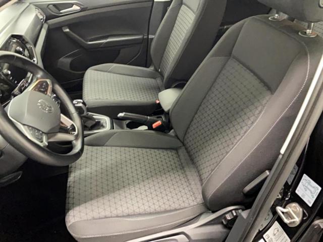 Volkswagen T-Cross image 3