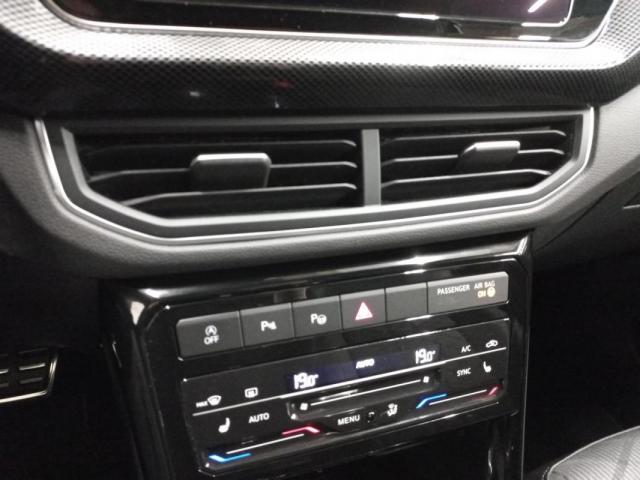 Volkswagen T-Cross image 9