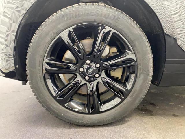 Land Rover Range Rover Velar image 6