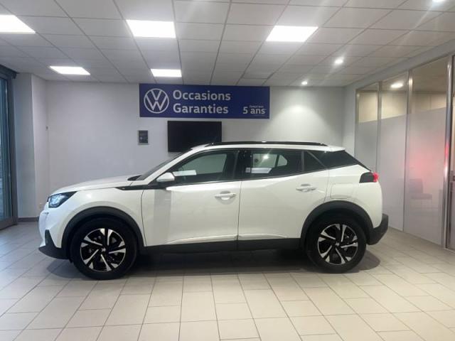 Peugeot 2008 image 2