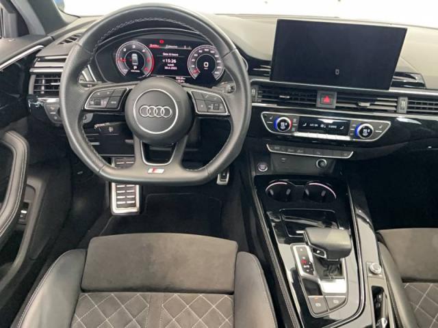 Audi A4 image 1