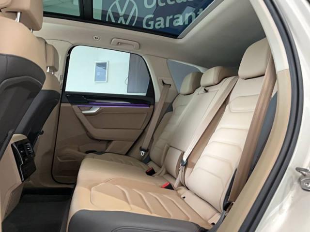 Volkswagen Touareg image 2