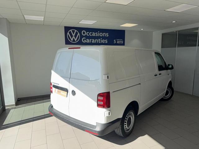 Volkswagen Transporter image 3