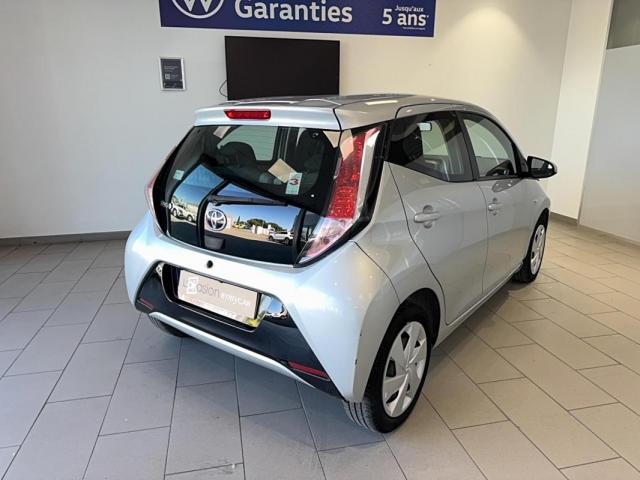 Toyota Aygo image 2