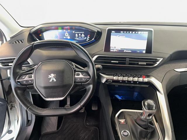 Peugeot 3008 image 8