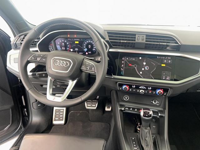 Audi Q3 image 4