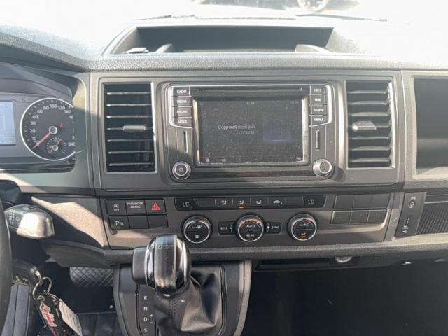 Volkswagen Caravelle image 1