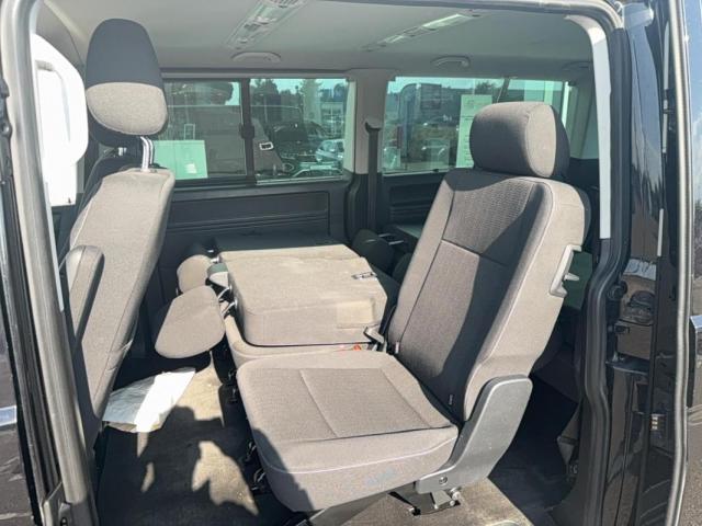 Volkswagen Caravelle image 8