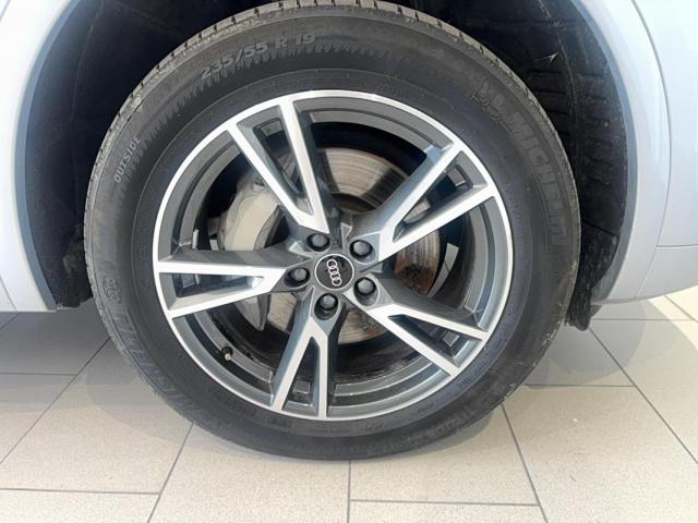 Audi Q5 image 4