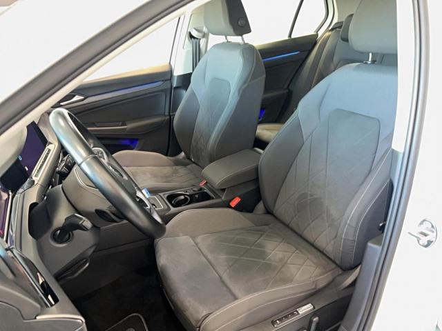 Volkswagen Golf image 8
