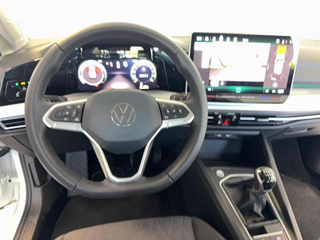 Volkswagen Golf image 7
