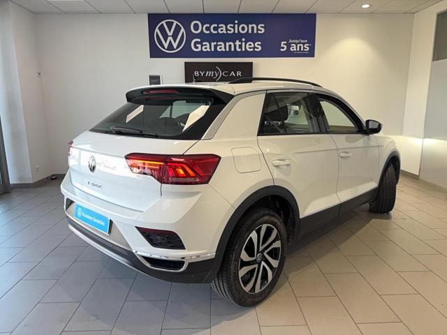 Volkswagen T-Roc image 2