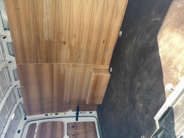 Volkswagen Crafter image 1