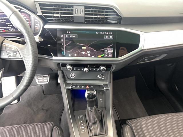 Audi Q3 image 5