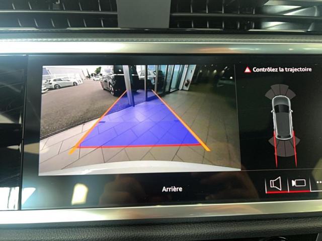Audi Q3 image 1