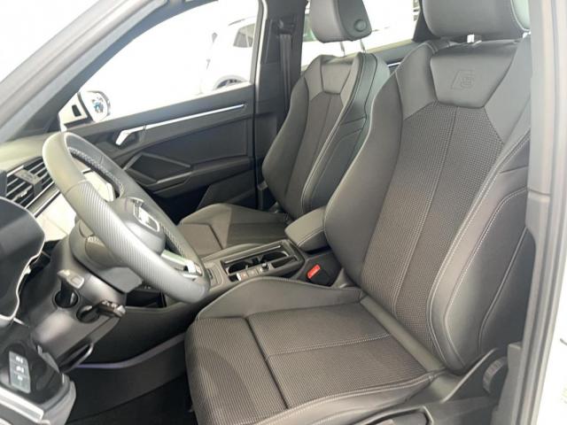 Audi Q3 image 4