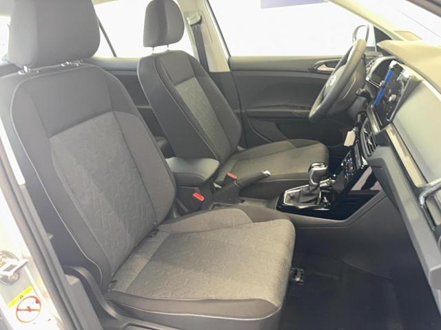 Volkswagen T-Cross image 3