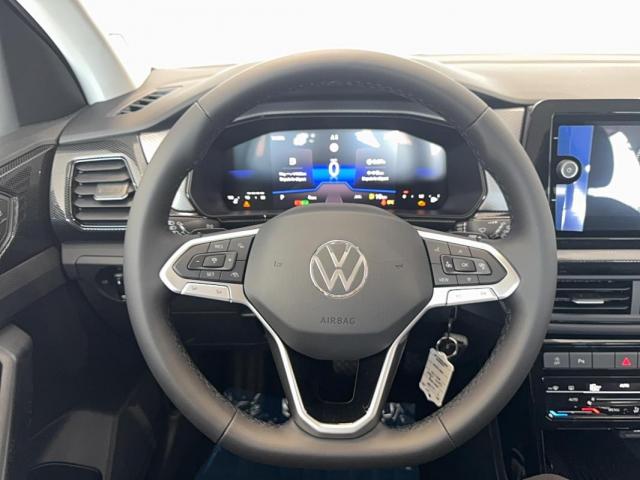 Volkswagen T-Cross image 3