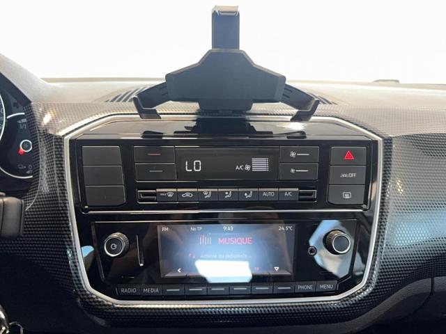 Volkswagen E-Up! image 4