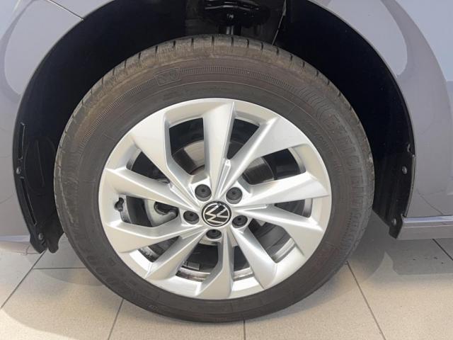 Volkswagen Polo image 6