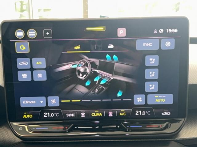 Seat Leon image 8