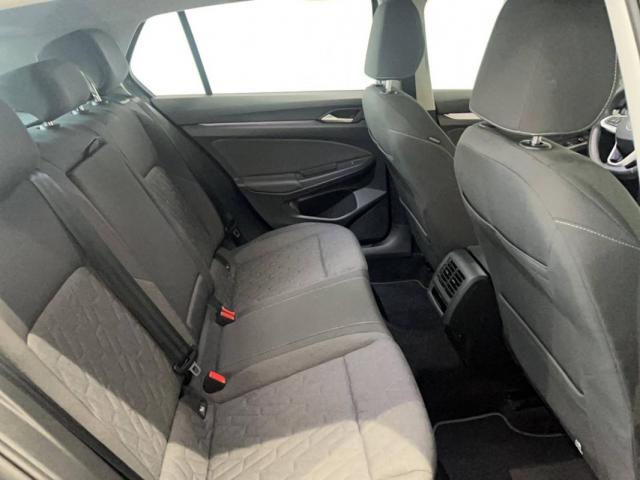 Volkswagen Golf image 1