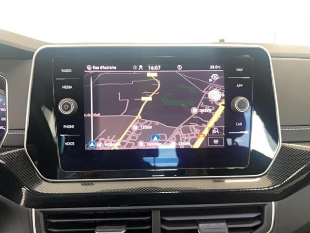 Volkswagen T-Cross image 7