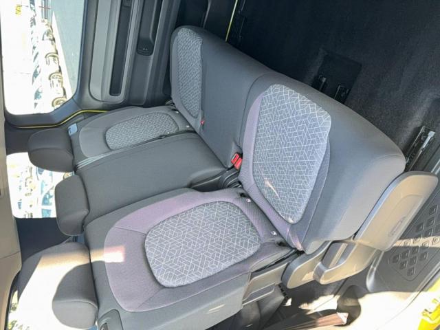 Volkswagen Id. Buzz image 2