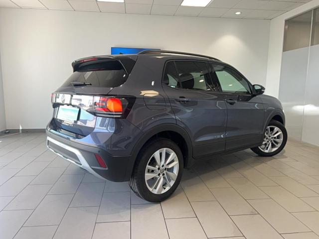 Volkswagen T-Cross image 8