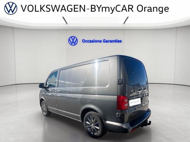 Volkswagen Transporter image 2