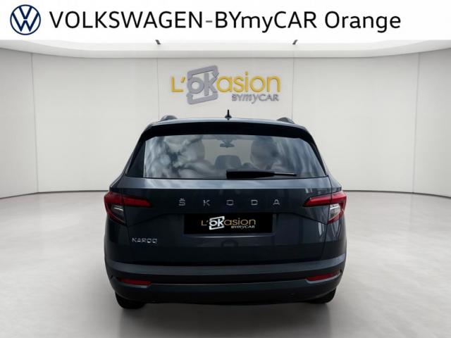 Skoda Karoq image 8