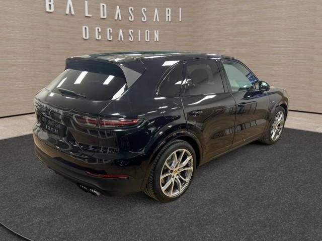 Porsche Cayenne image 4