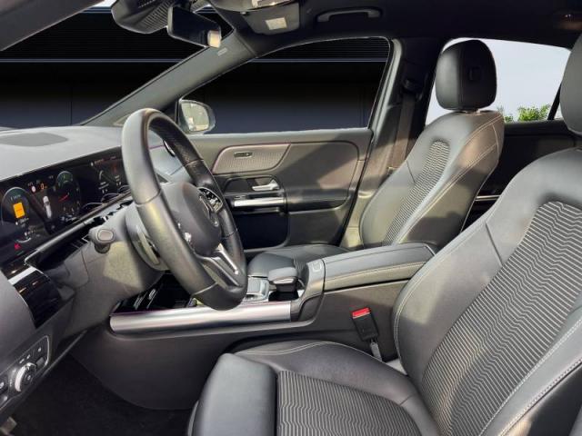 Mercedes Benz Gla image 2