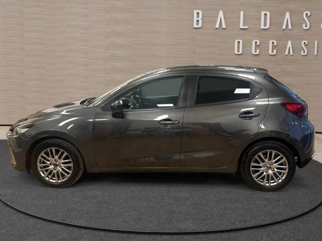 Mazda 2 image 9