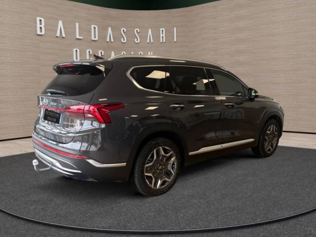 Hyundai Santa Fe image 6