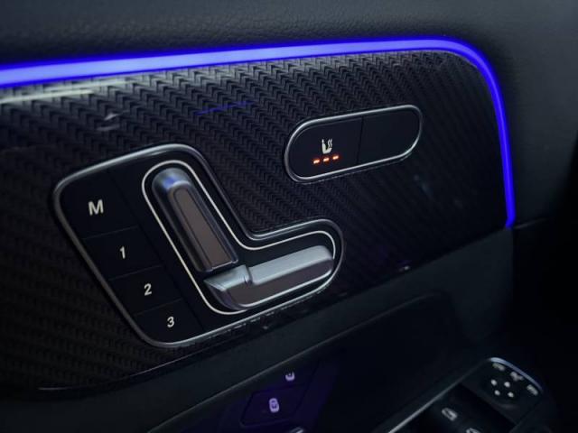 Mercedes Benz Gla image 3