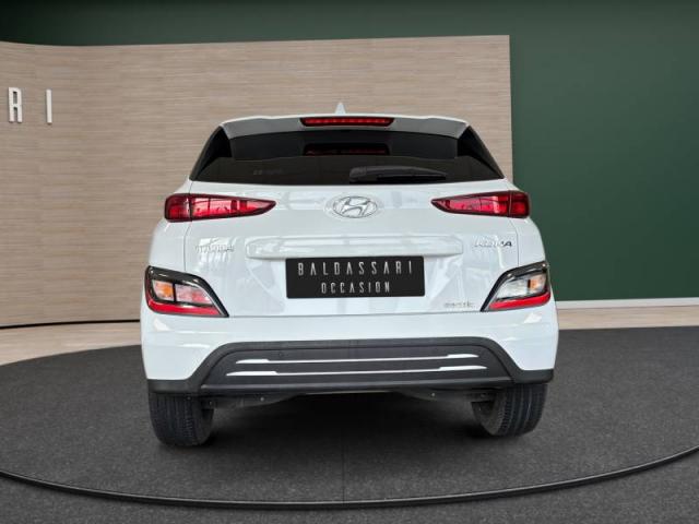 Hyundai Kona image 2
