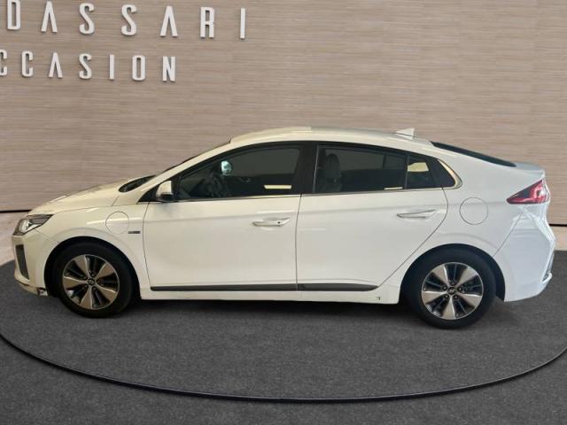 Hyundai Ioniq image 2