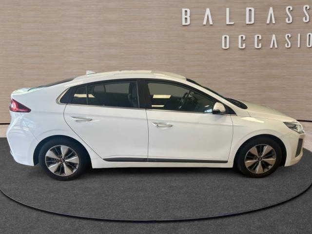 Hyundai Ioniq image 1