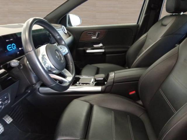 Mercedes Benz Gla image 9