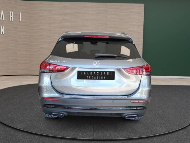 Mercedes Benz Gla image 7