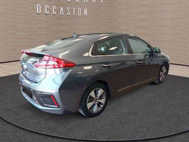 Hyundai Ioniq image 3