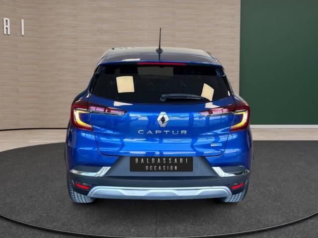 Renault Captur image 2