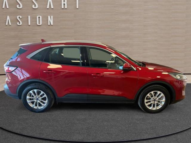 Ford Kuga image 9
