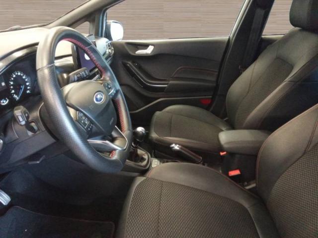 Ford Fiesta image 3
