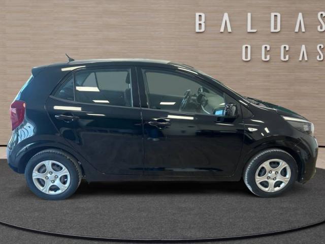 Kia Picanto image 9