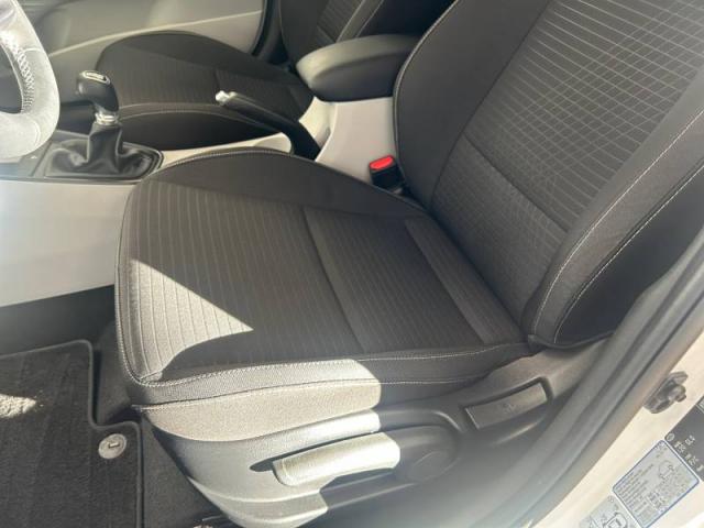 Hyundai I20 image 2