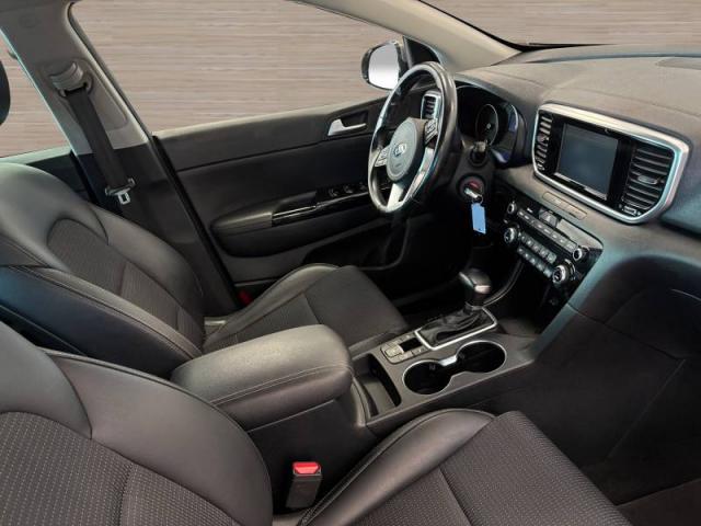Kia Sportage image 2