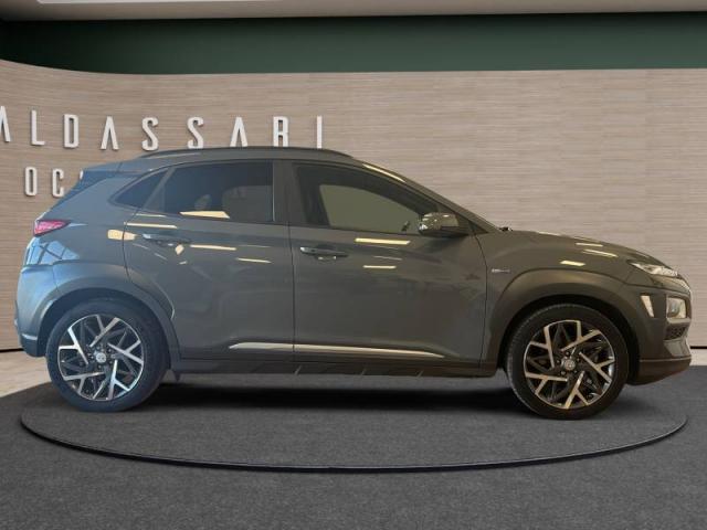 Hyundai Kona image 2
