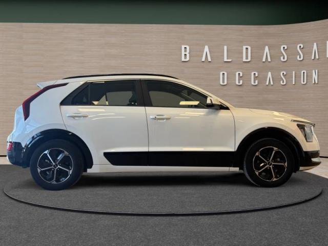 Kia Niro image 2